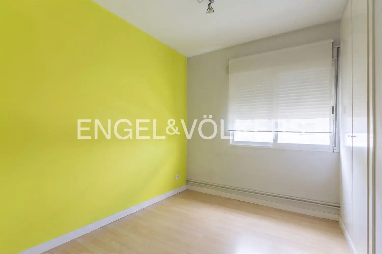 Habitación de Piso en venta en Valencia con Aire acondicionado, Calefacción y Balcón