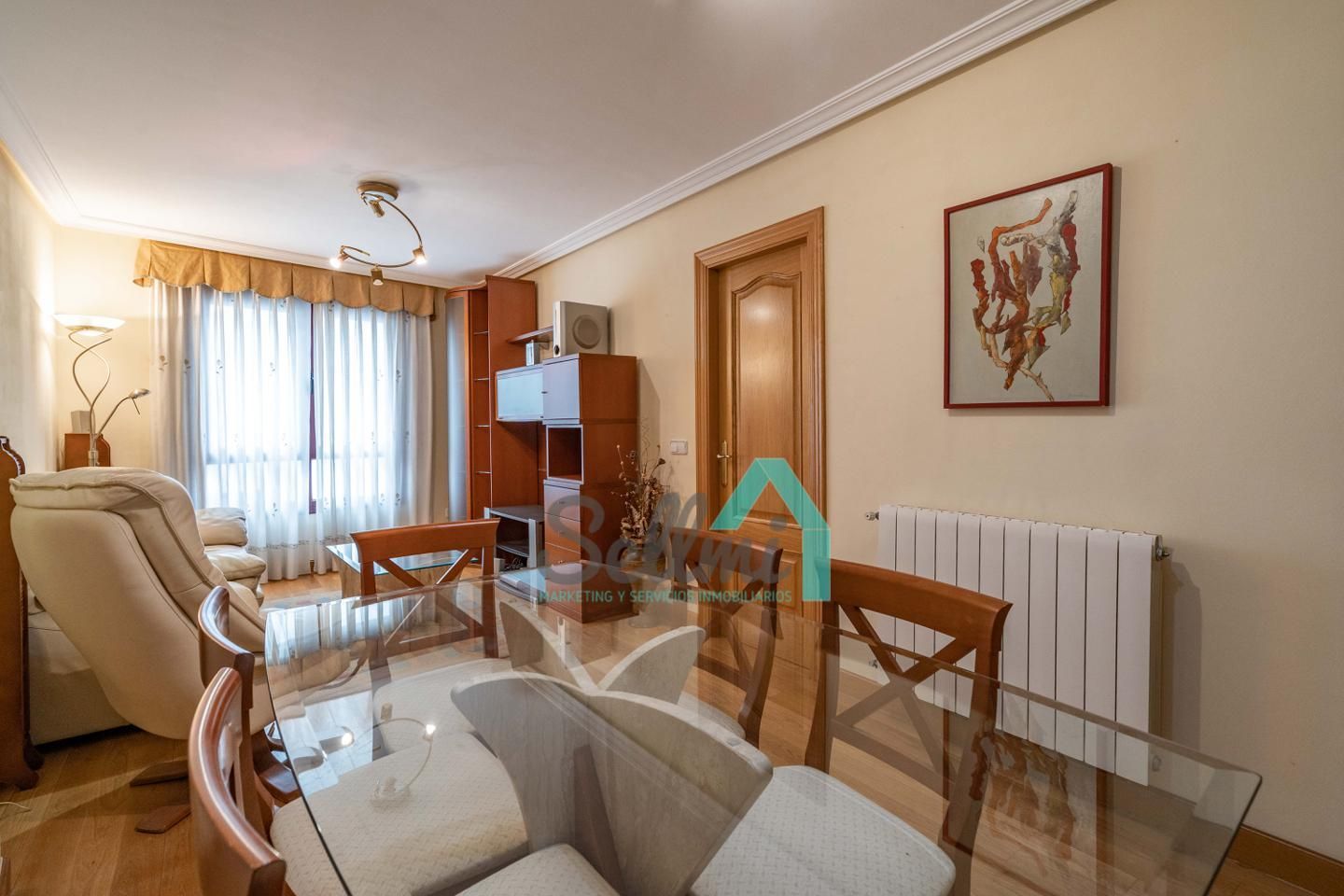 Dining room of Flat for sale in Oviedo   with Heating, Parquet flooring and Furnished