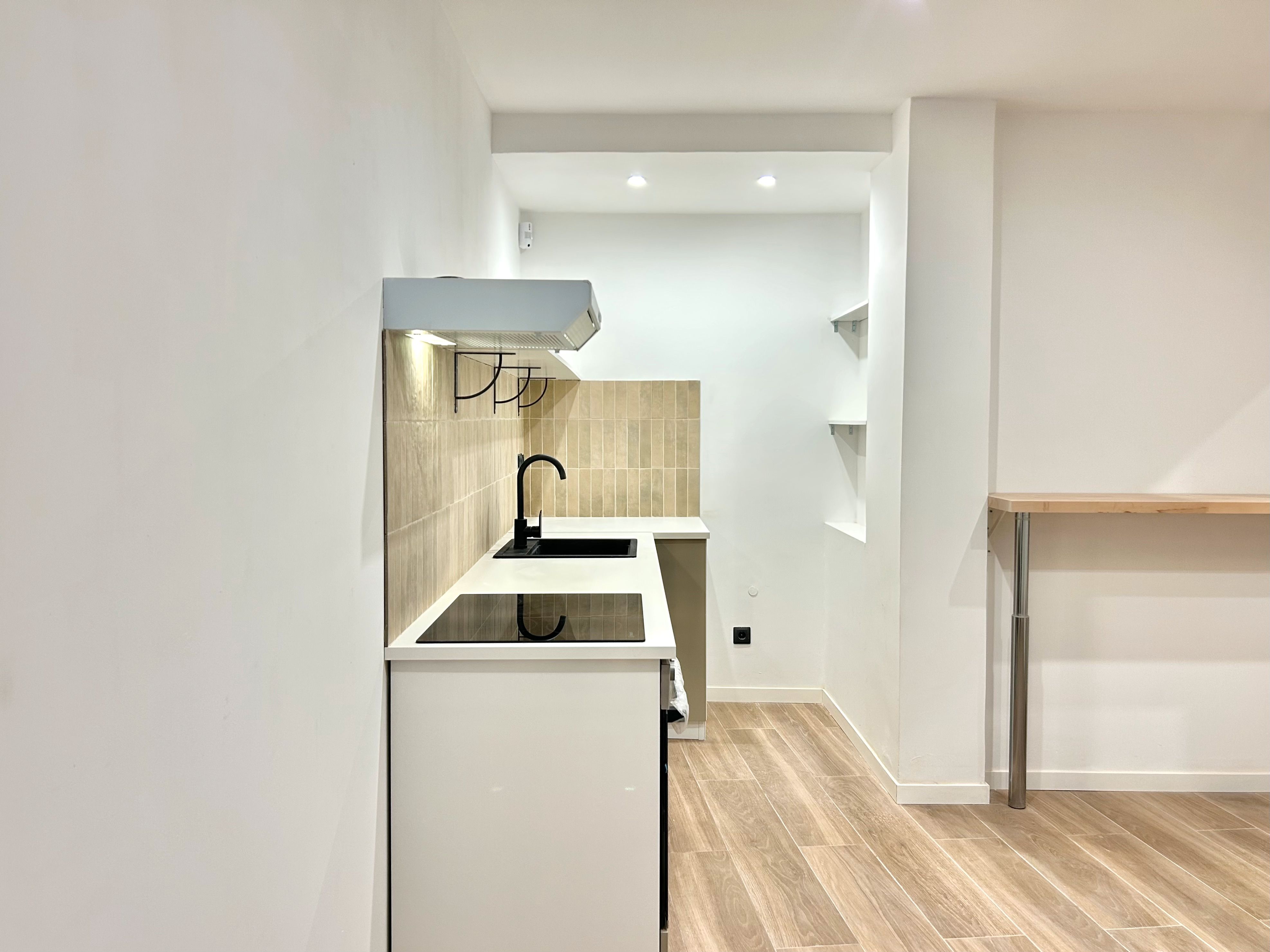 Cuina de Apartament en venda en  Barcelona Capital amb Calefacció