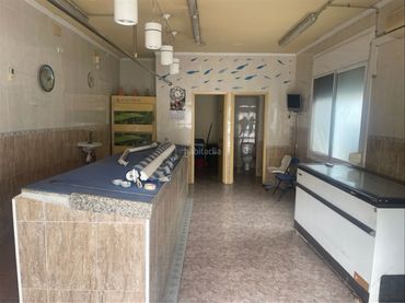 Local comercial de lloguer a Poble Nou - Torre-romeu - Can Roqueta