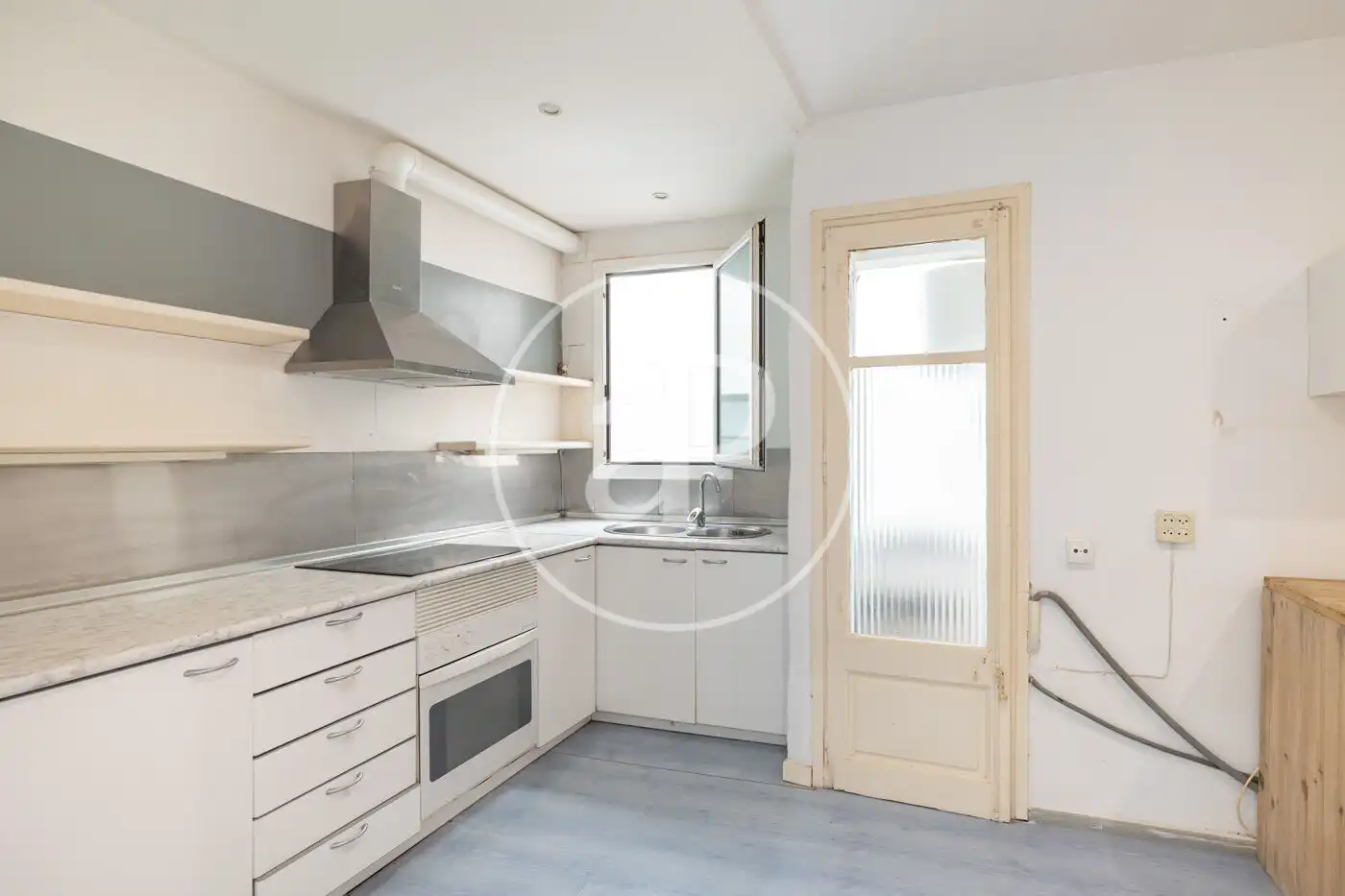 Kitchen of Flat for sale in Barcelona  with Air Conditioner and Heating