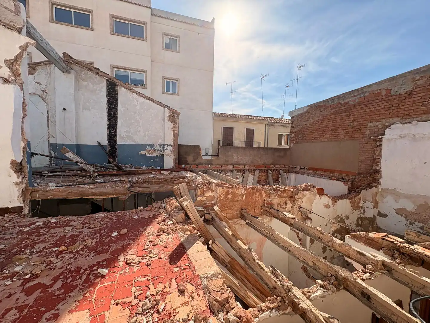 Casa pareada con terraza en venta en Carrer de Santa Bàrbara