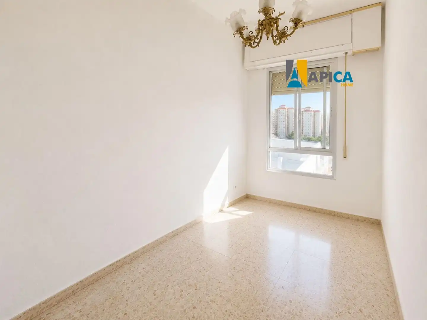 Habitación de Piso en venta en El Puerto de Santa María con Aire acondicionado y Terraza