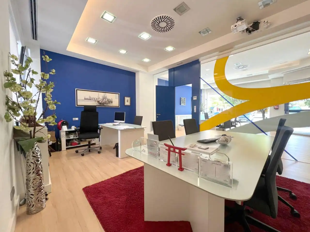 Büro zur Miete in Burgos mit Klimaanlage und Heizung