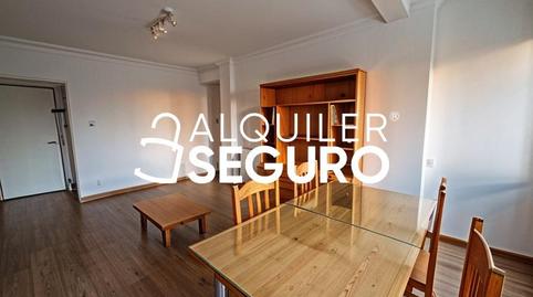 Foto 4 de Piso de alquiler en De Isidro Fernández, Tres Olivos - Valverde,  Madrid Capital