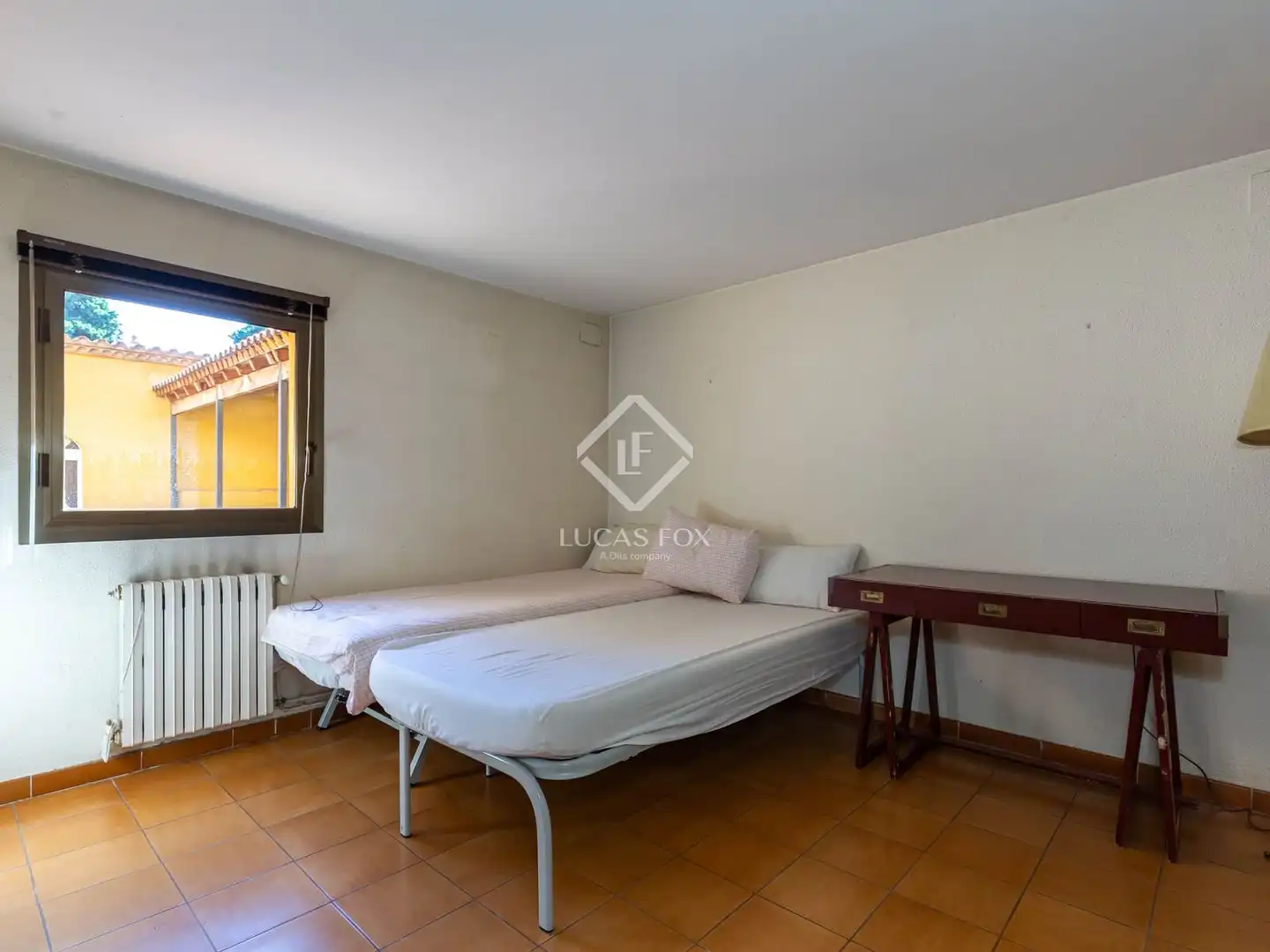 Bedroom of Houses for sale in Esplugues de Llobregat  with Air Conditioner, Heating and Private garden