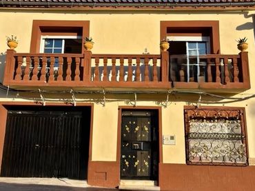 Maison avec balcon à vendre à Totana