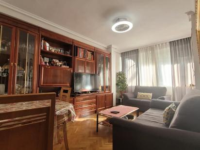 Living room of Flat for sale in  Madrid Capital  with Air Conditioner, Heating and Terrace