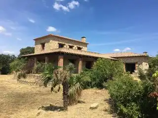 Vista exterior de Finca rústica en venda en Terrades amb Aire condicionat, Jardí privat i Parquet