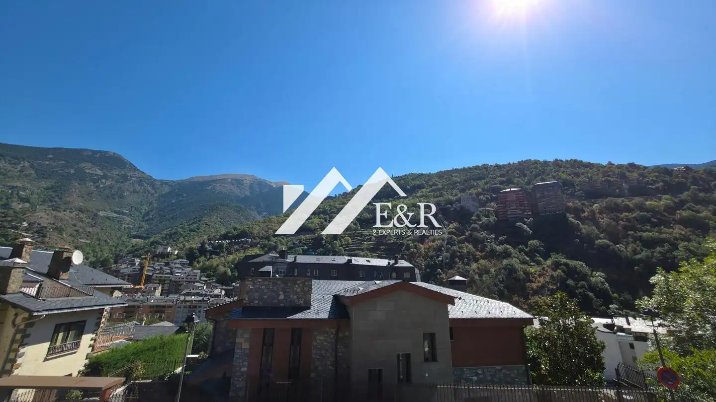 Vista exterior de Casa o chalet en venta en Sant Julià de Lòria con Jardín privado y Terraza