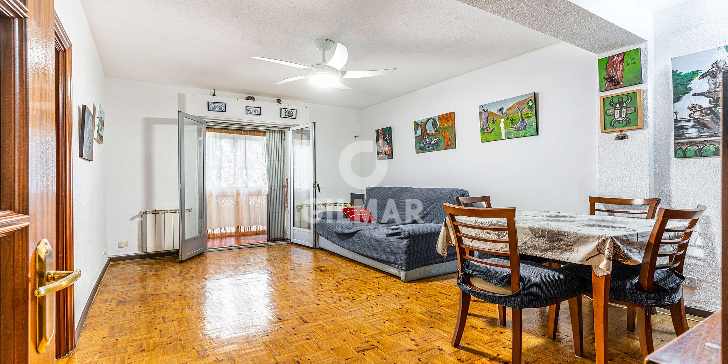 Living room of Flat for sale in  Madrid Capital  with Heating