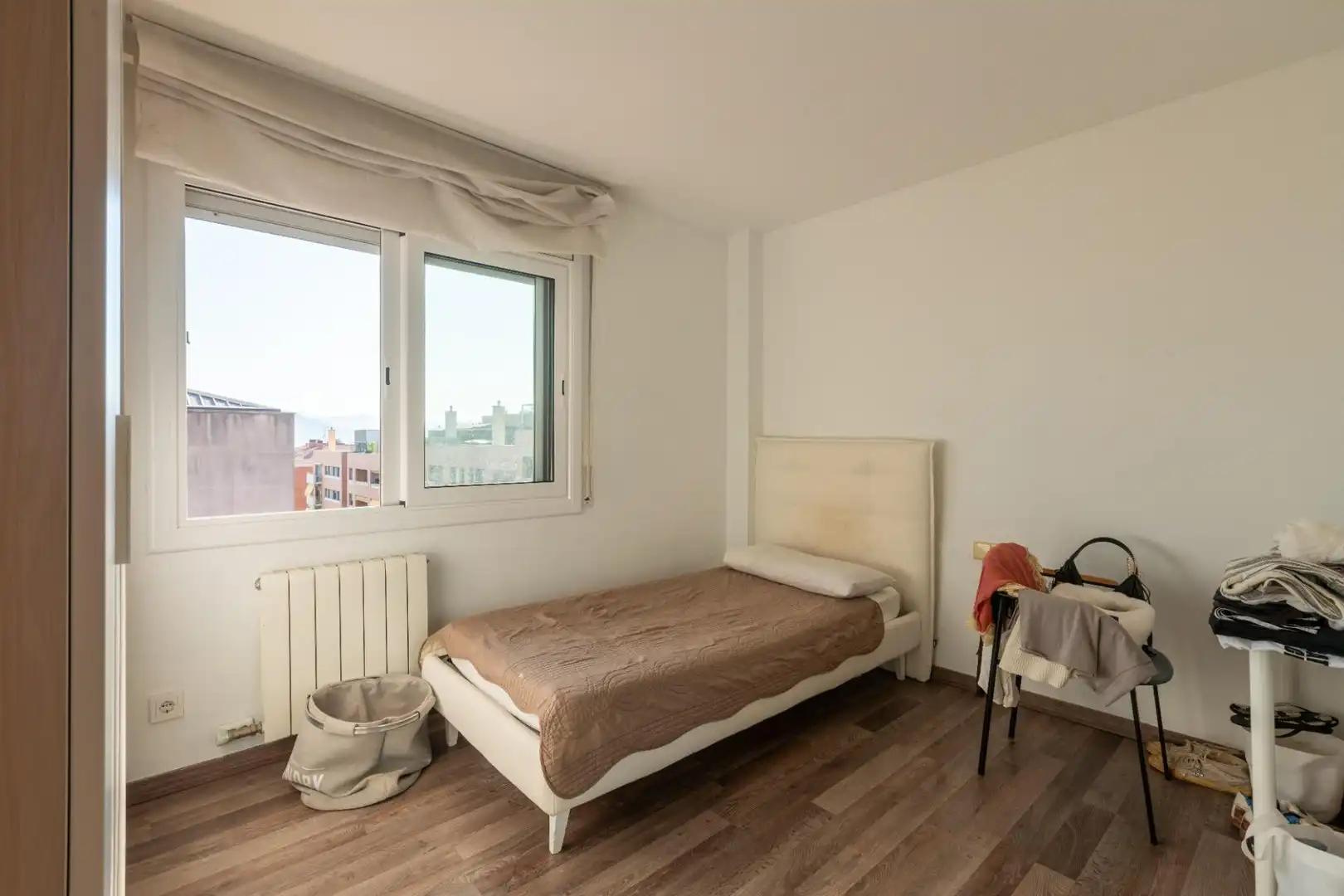 Dormitori de Àtic en venda en Sant Feliu de Llobregat amb Aire condicionat, Calefacció i Jardí privat