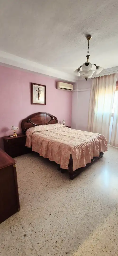 Bedroom of Flat for rent in Granada  with Furnished, Washing machine and Microwave