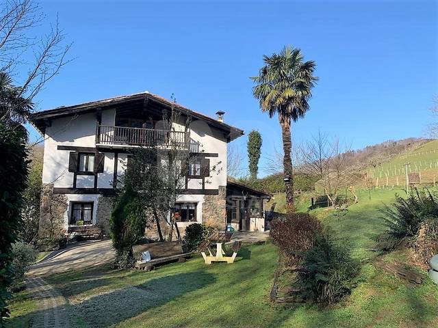 Edificio en Venta en Oiartzun