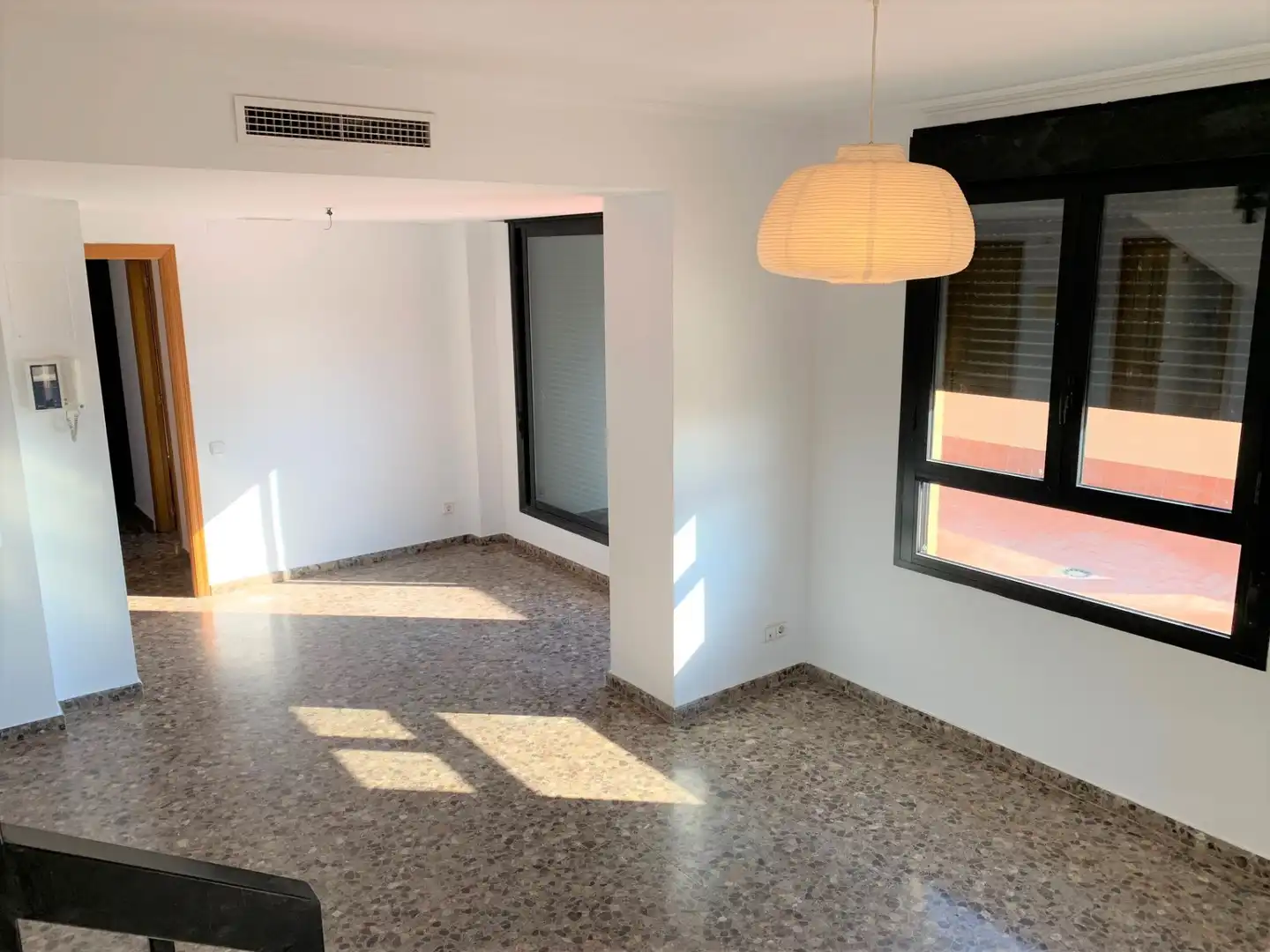 Wohnung zur Miete in Florista, Barrio de Benicalap