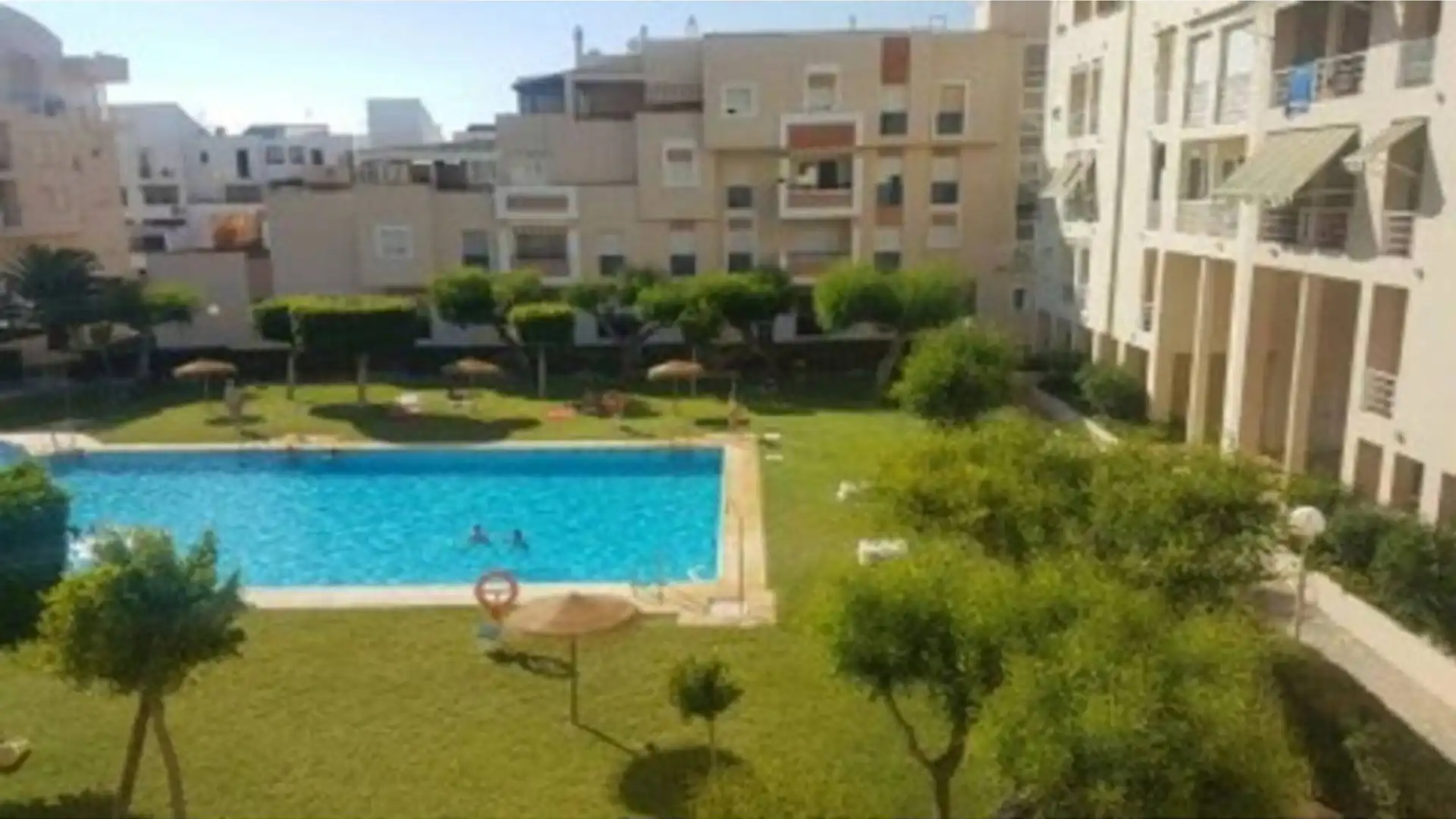 Piscina de Piso en venta en El Ejido con Terraza y Piscina comunitaria
