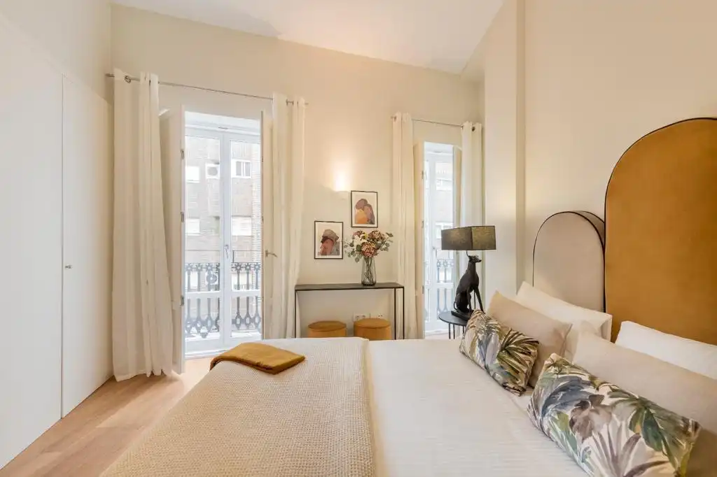 Habitación de Piso en venta en Valencia con Aire acondicionado, Calefacción y Trastero