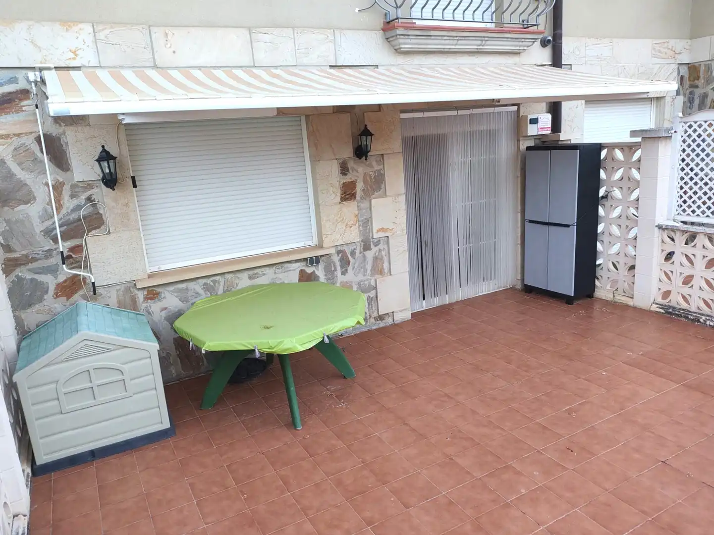 Terraza de Casa adosada en venta en Zarratón con Calefacción, Terraza y Amueblado