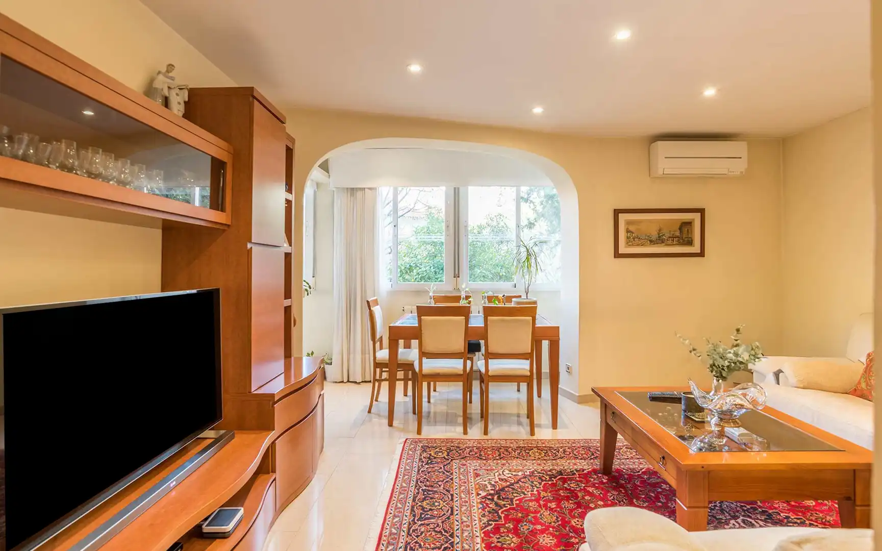 Living room of Flat for sale in  Madrid Capital  with Heating and Private garden