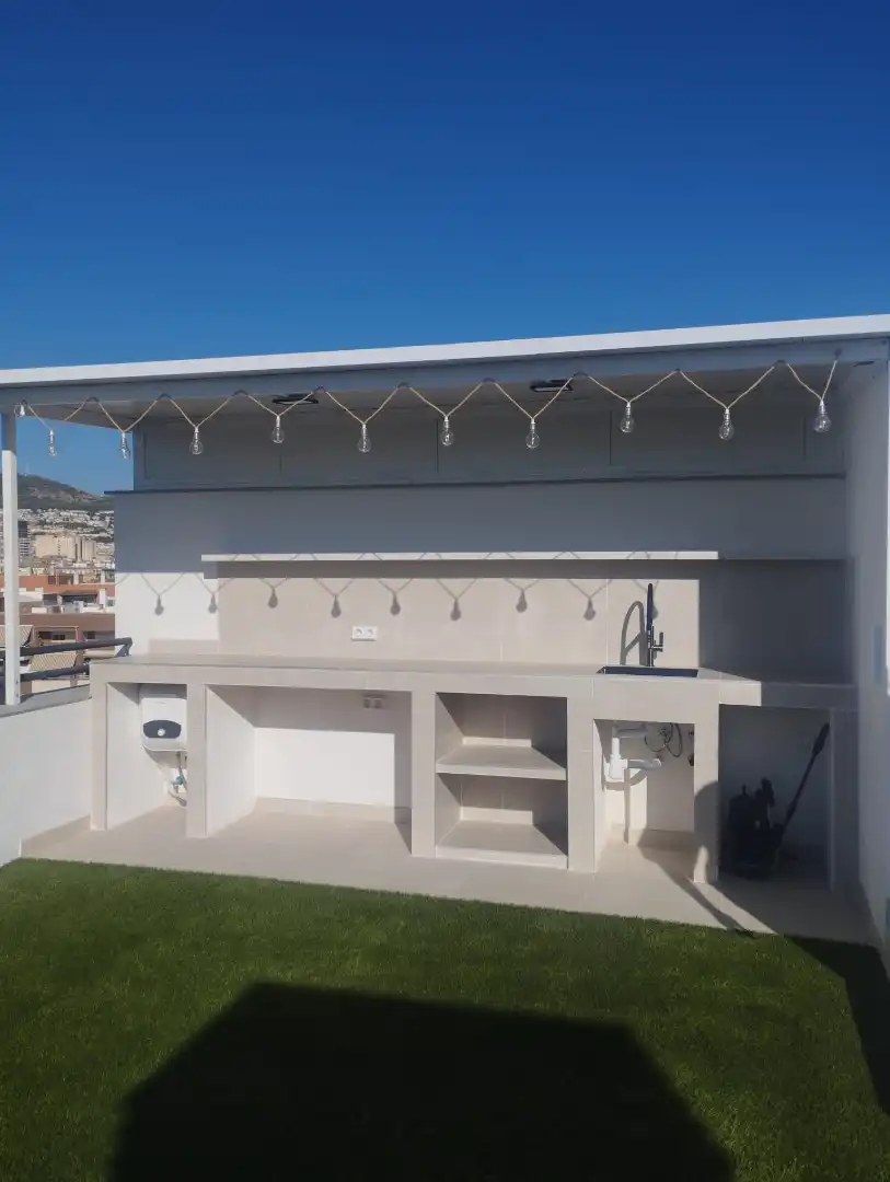 Terrace of Attic for rent in Granada  with Air Conditioner, Heating and Storage room