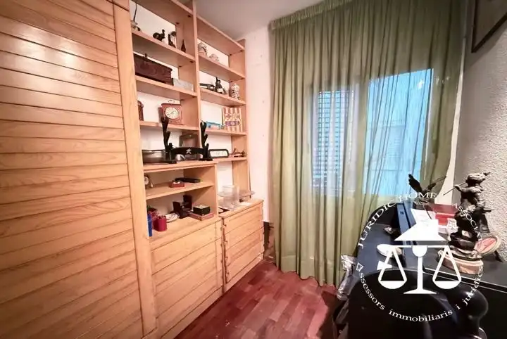Habitación de Piso en venta en Esplugues de Llobregat con Aire acondicionado, Calefacción y Terraza