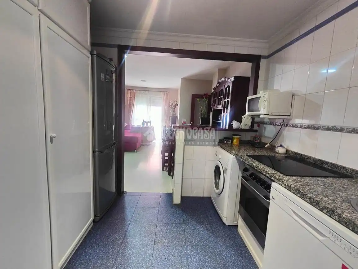 Cuina de Pis en venda en Los Palacios y Villafranca amb Balcó