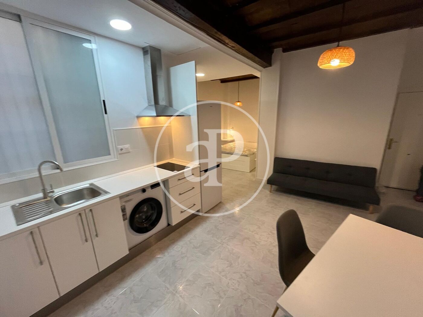 Kitchen of Flat to rent in  Valencia Capital  with Air Conditioner, Heating and Furnished