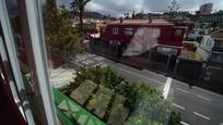 Vista exterior de Pis en venda en Las Palmas de Gran Canaria amb Terrassa
