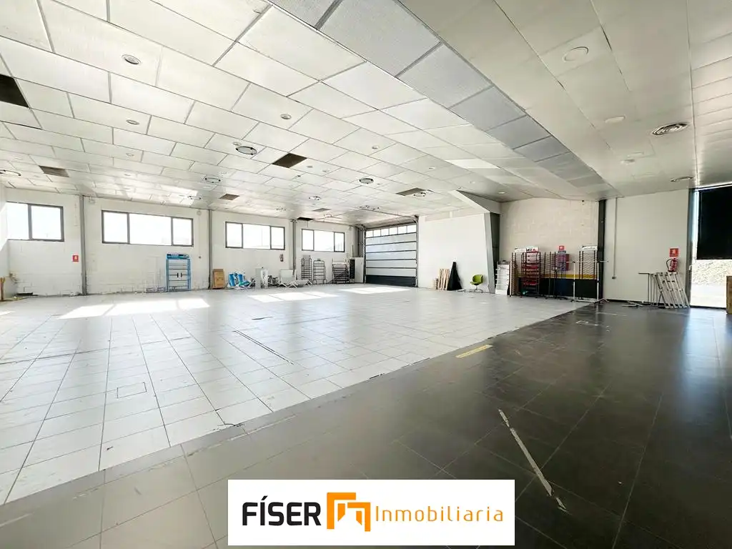 Nau industrial de lloguer en Zafra
