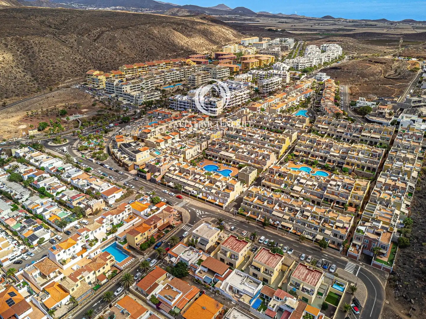 Vista exterior de Apartamento en venta en Arona con Jardín privado, Terraza y Piscina