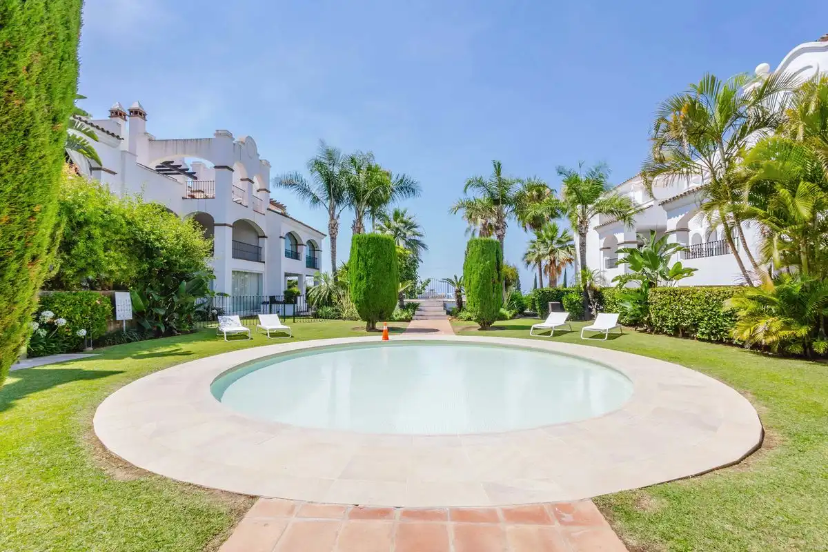 Garden of Duplexes for sale in Marbella  with Air Conditioner, Heating and Private garden