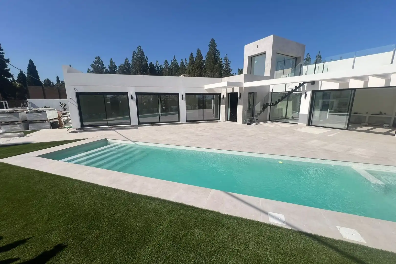 Detached house for sale in El Faro de Calaburra - Chaparral