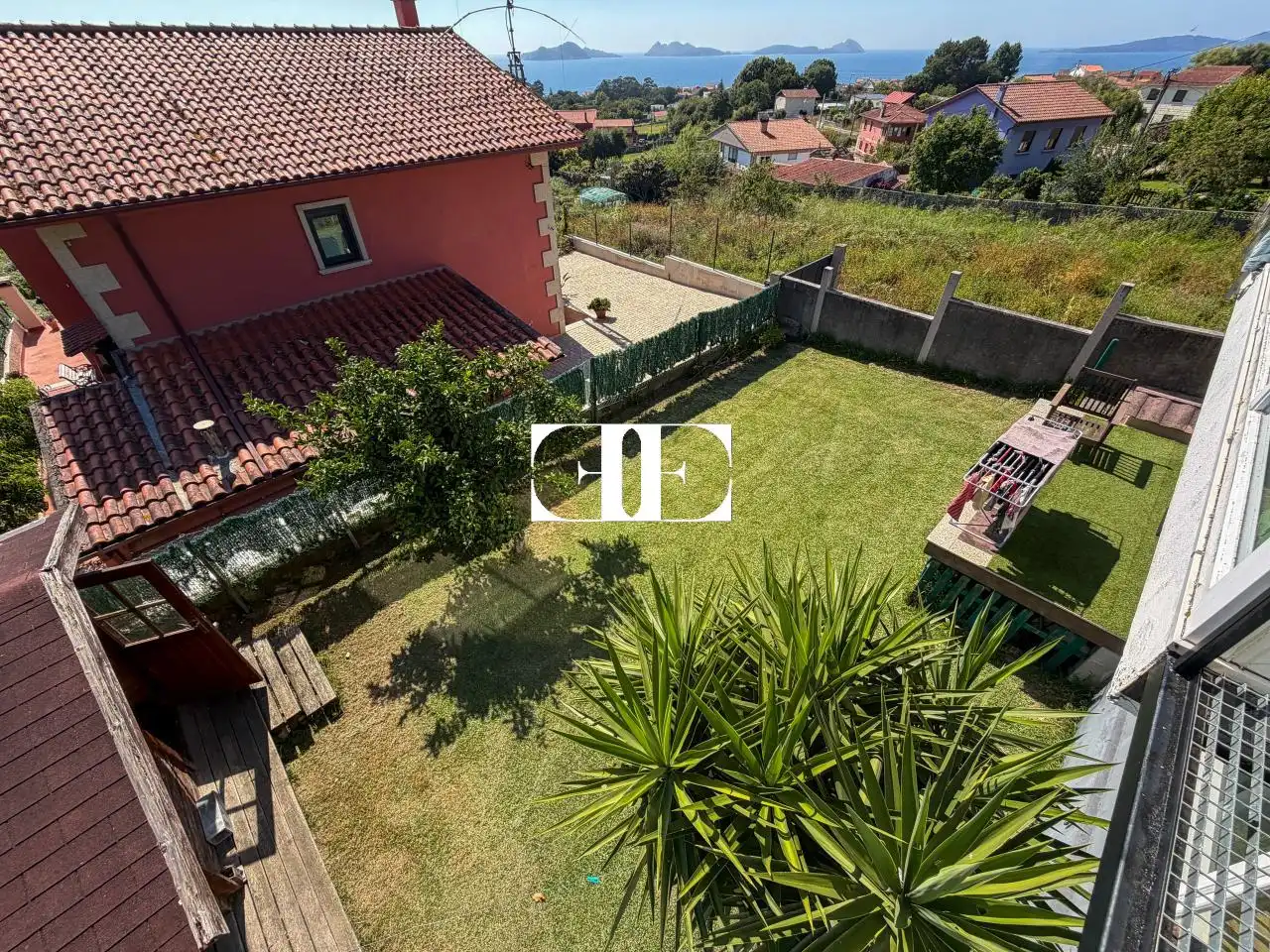 Casa con jardín en venta en Carretera Camposancos, imagen 3