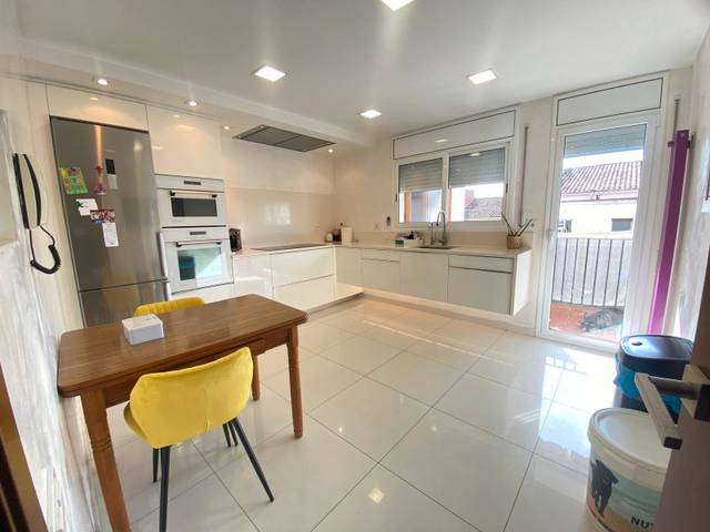 Dúplex en Venta en Centre