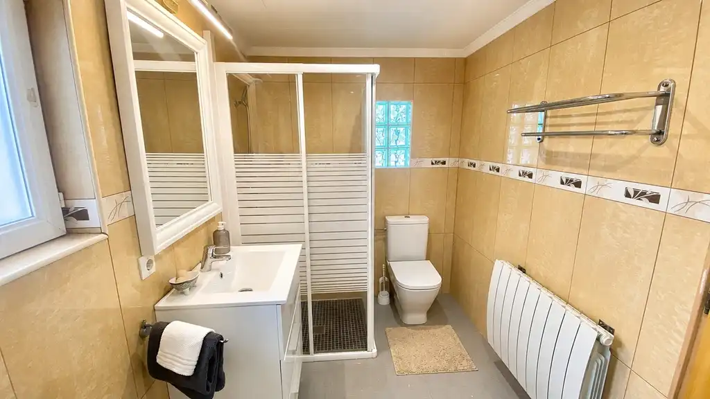 House with terrace for sale in Carrer Penedès, imagen 42