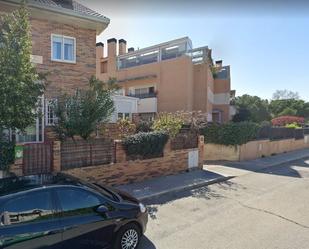 Exterior view of Flat to share in Villaviciosa de Odón  with Terrace and Furnished