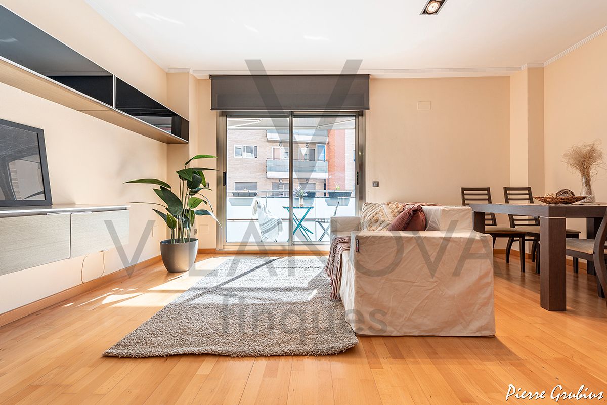 Living room of Flat for sale in Reus  with Air Conditioner, Heating and Balcony