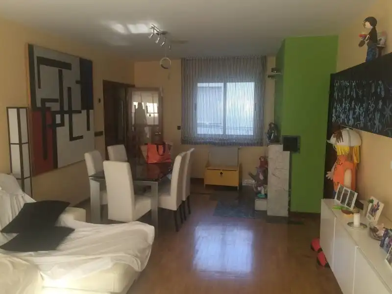 Sala d'estar de Pis en venda en Ponferrada amb Calefacció
