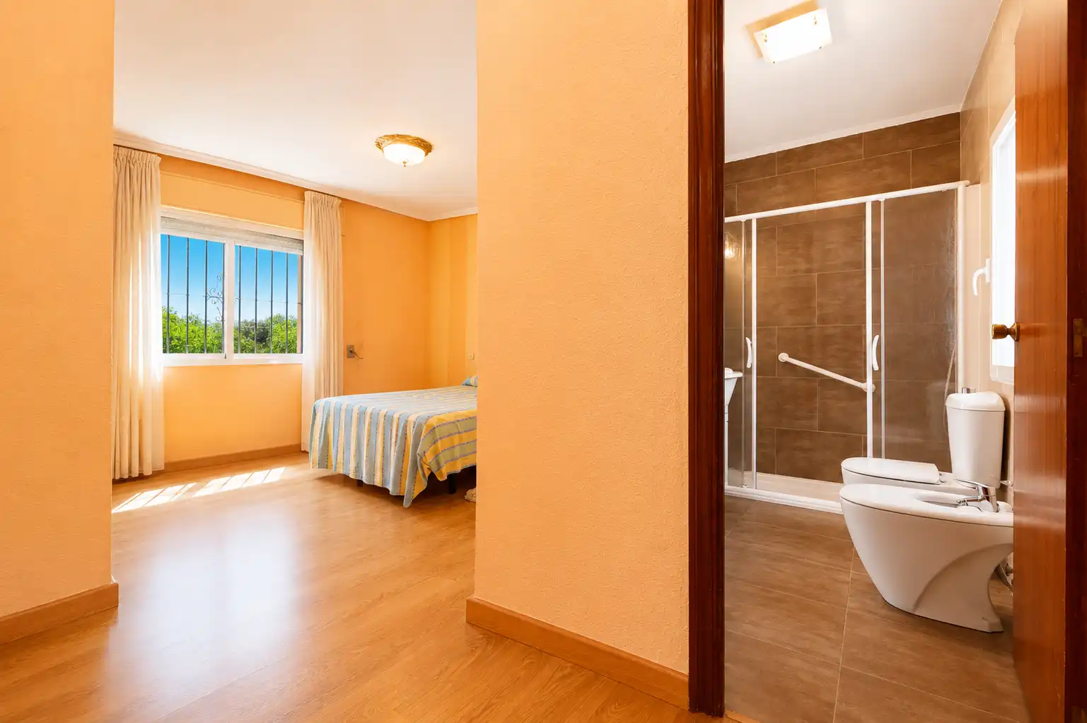 Habitación de Casa o chalet en venta en Benidorm con Terraza y Balcón