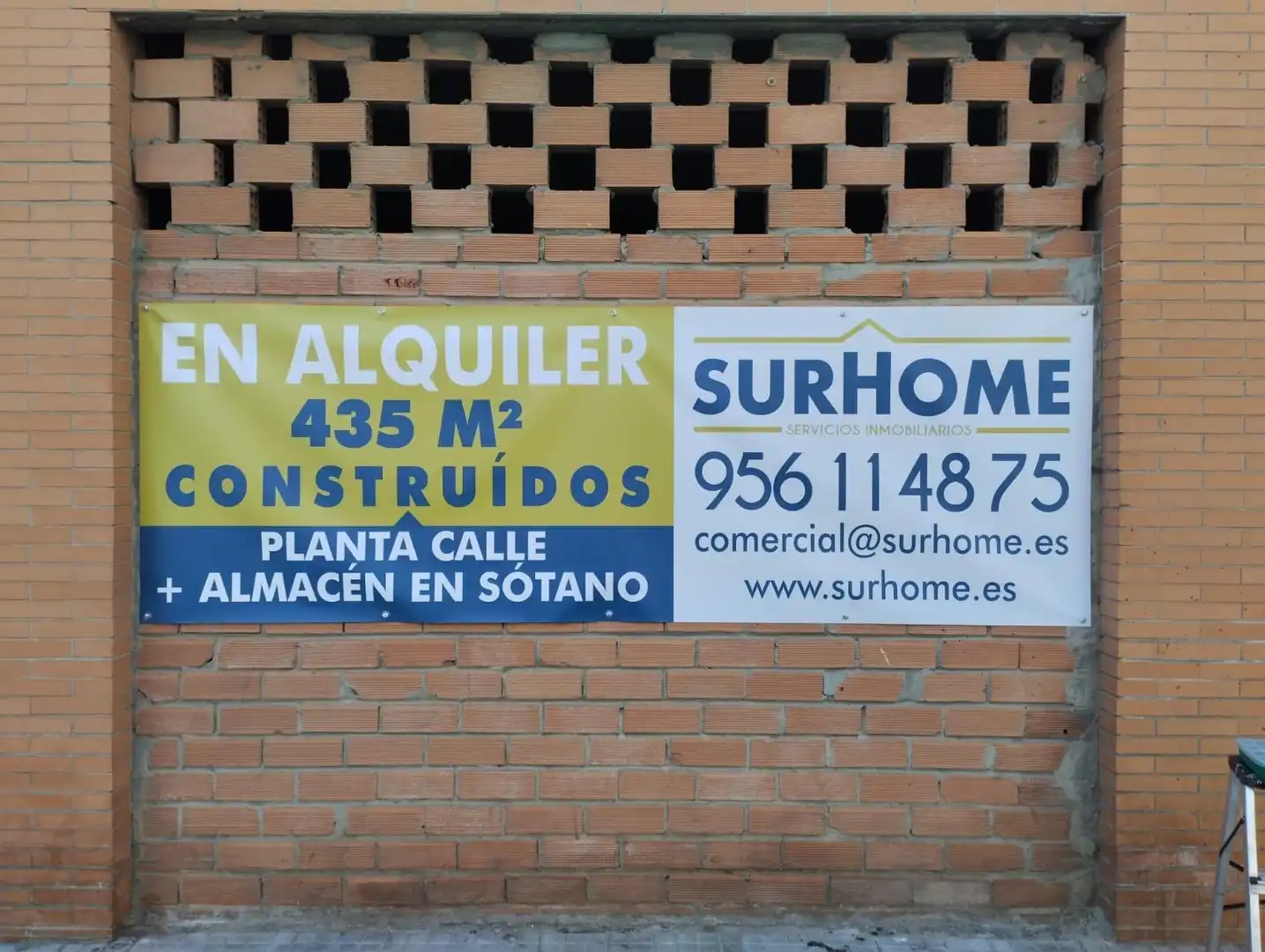 Local commercial à louer à Calle JACINTO BENAVENTE, imagen 2