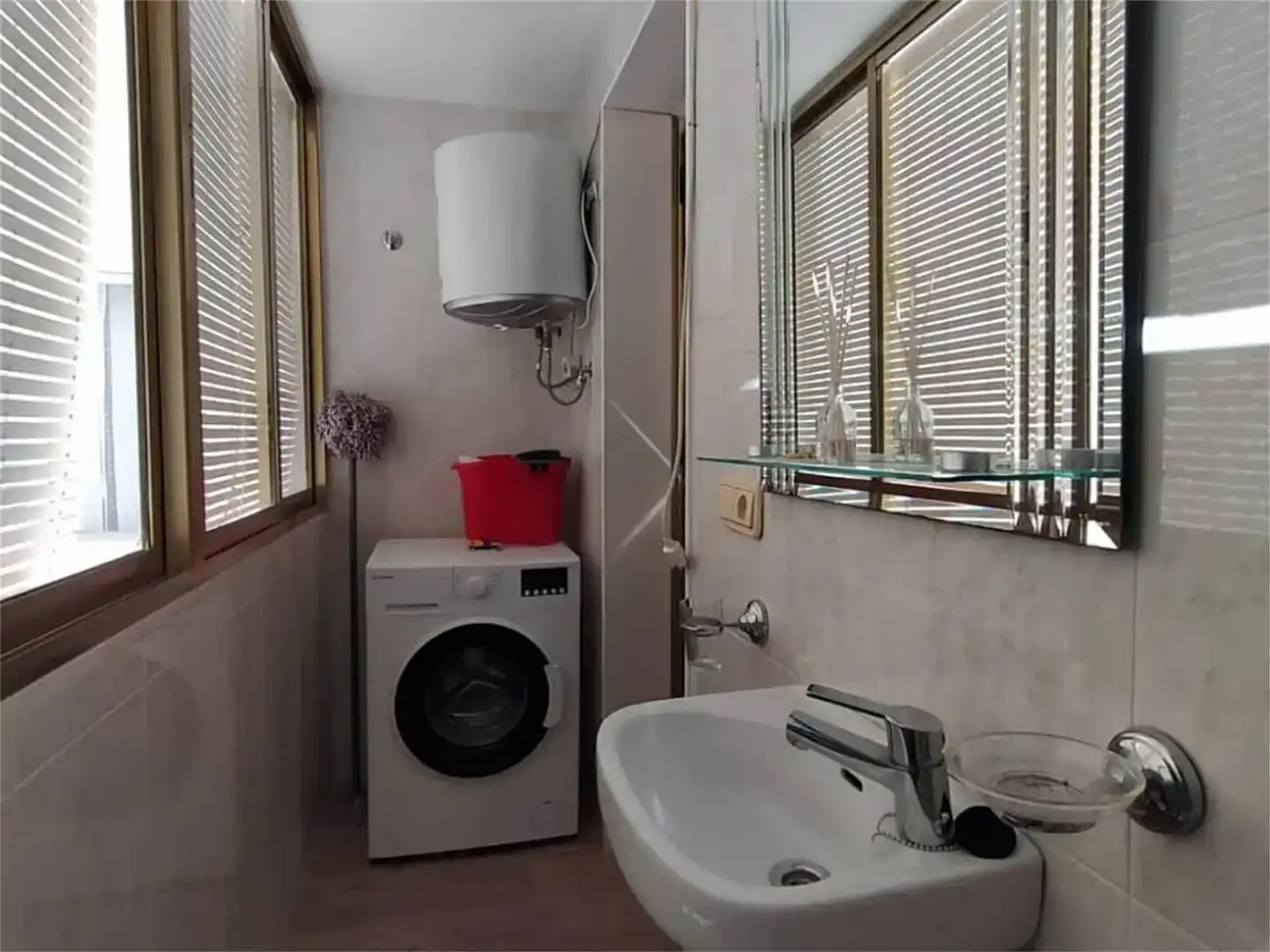 Bathroom of Flat for sale in Úbeda, Jaén