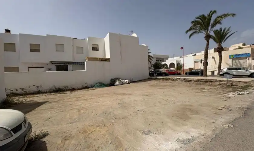 Grundstücke und Bauplätze zum Verkauf in Calle la Ola 5, imagen 4