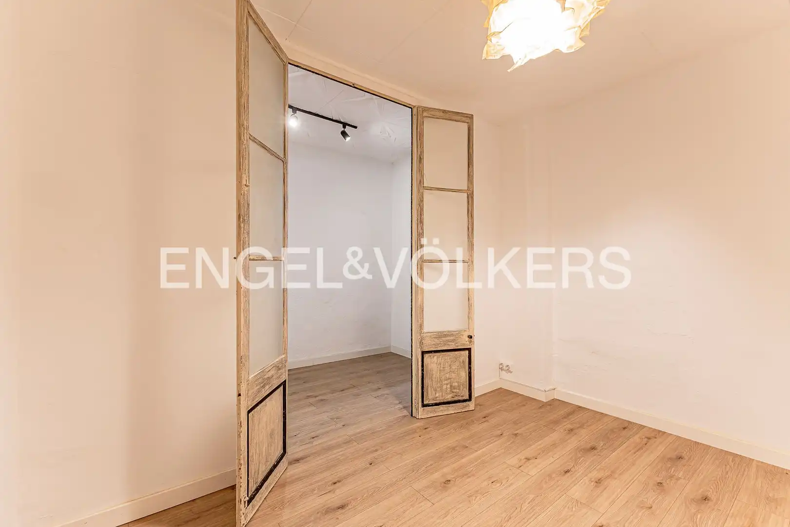 Piso con terraza en venta en Ciutat Vella, imagen 9