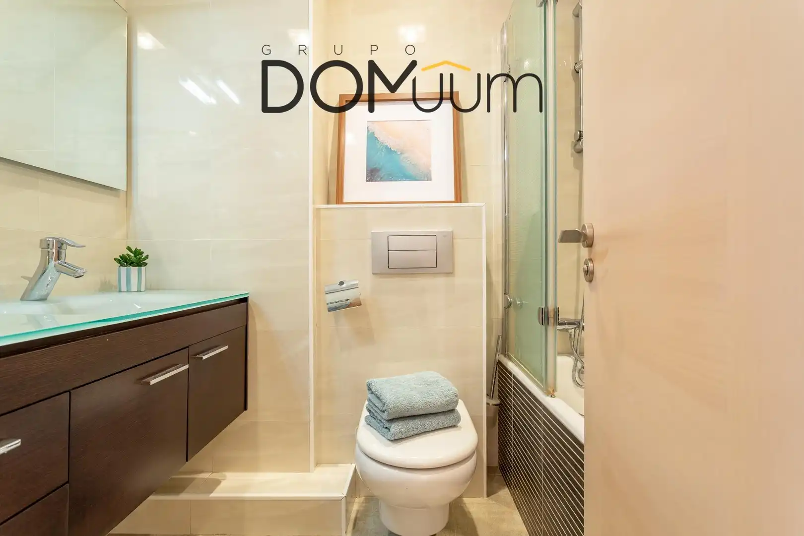 Baño de Piso en venta en Salou con Aire acondicionado, Calefacción y Terraza