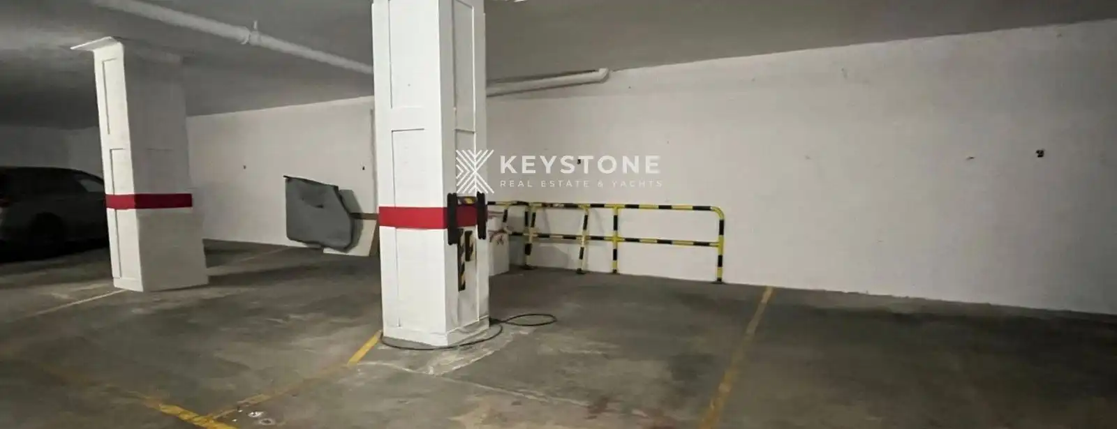 Parkplatz von Wohnung zur Miete in  Palma de Mallorca mit Klimaanlage und Terrasse
