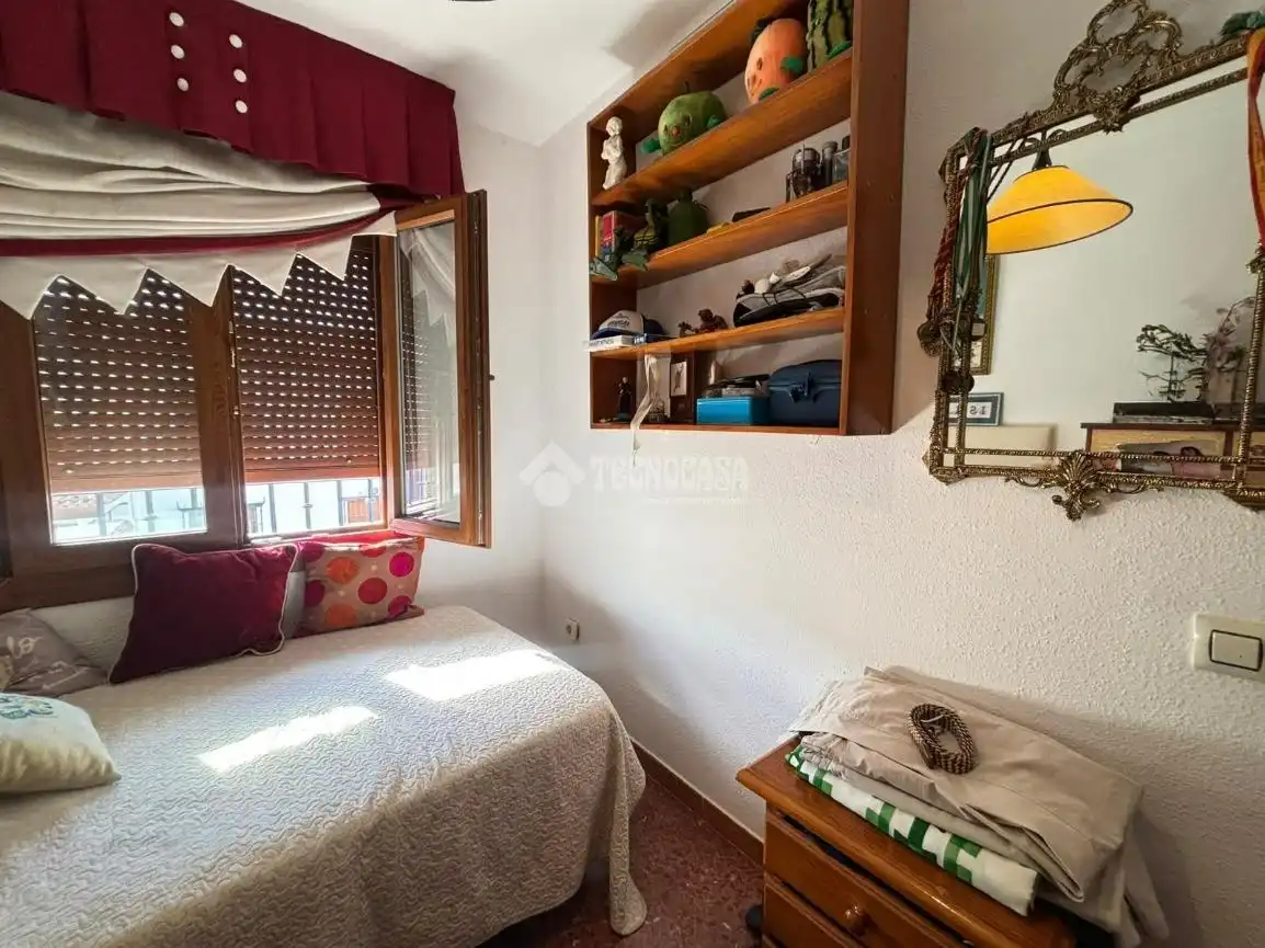 Casa aparellada en venda a Andújar, imagen 25