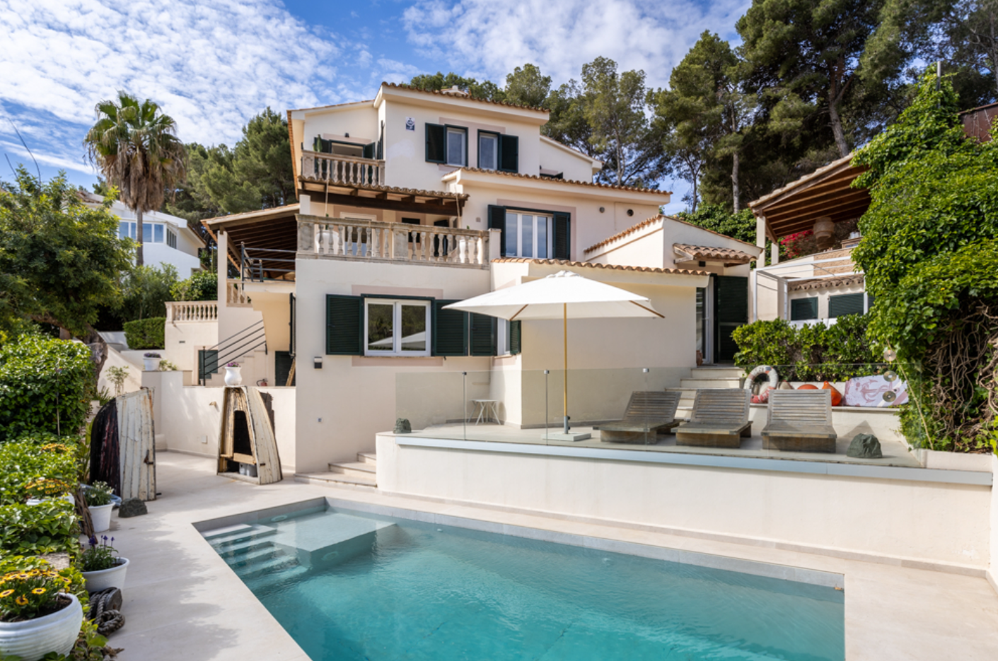Vista exterior de Casa o xalet en venda en  Palma de Mallorca amb Aire condicionat, Calefacció i Jardí privat