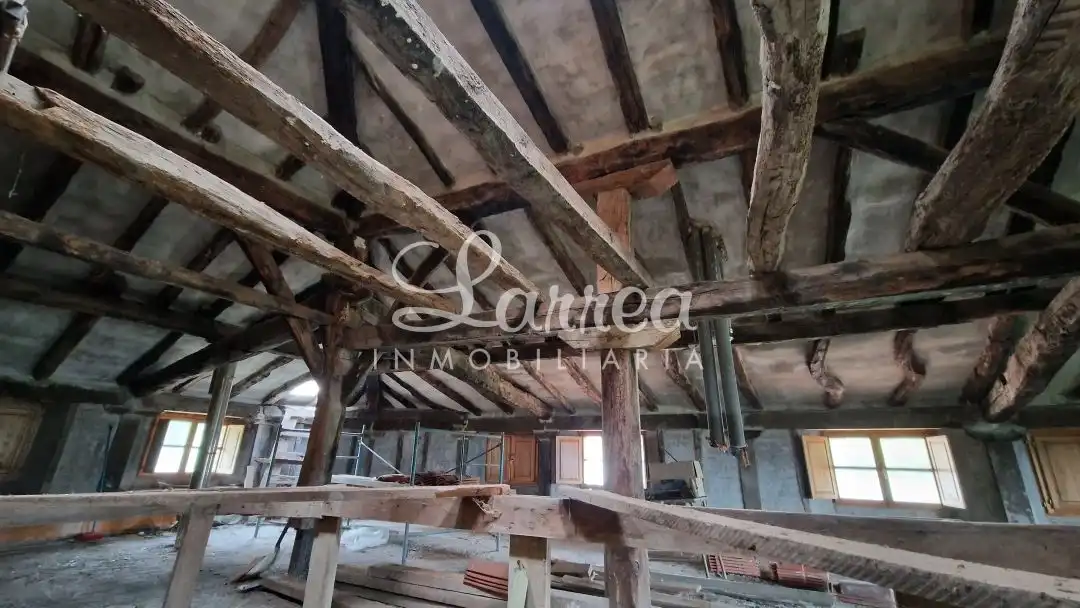 Casa adosada en venta en Zeberio