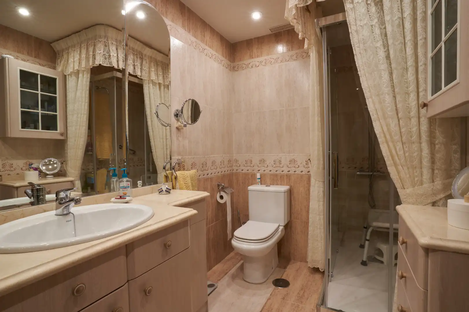 Einfamilien-Reihenhaus zum Verkauf in Calle Casimiro Hernández, Sur