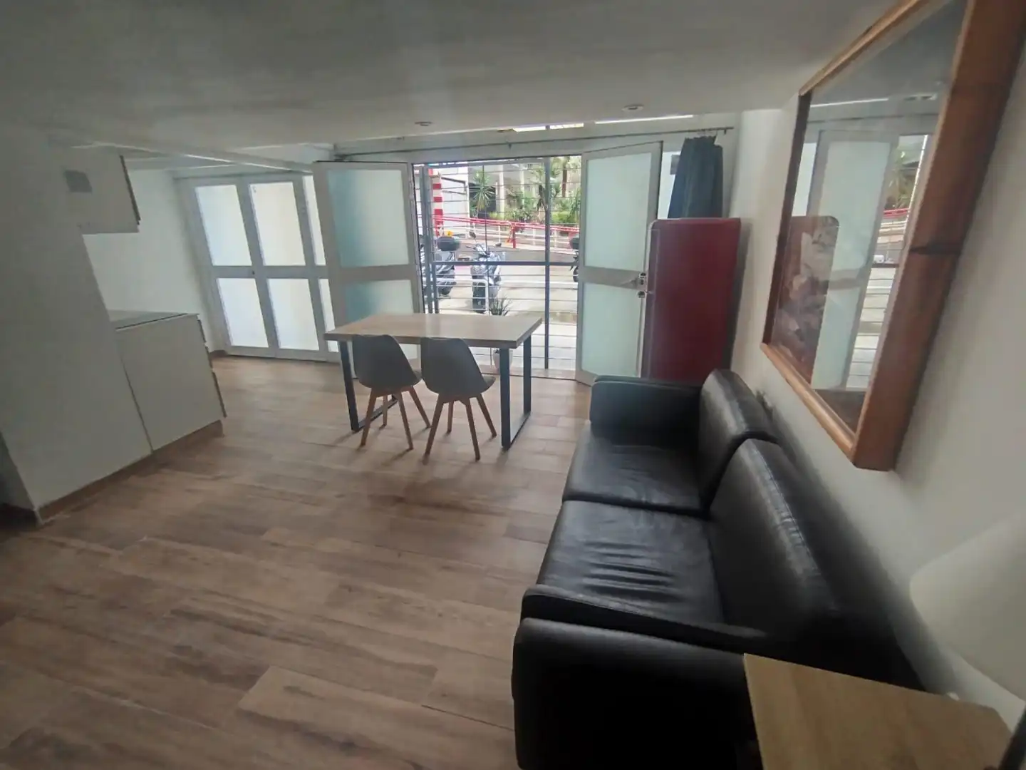 Büro zur Miete in Carrer de Felipe de Paz, La Maternitat i Sant Ramon